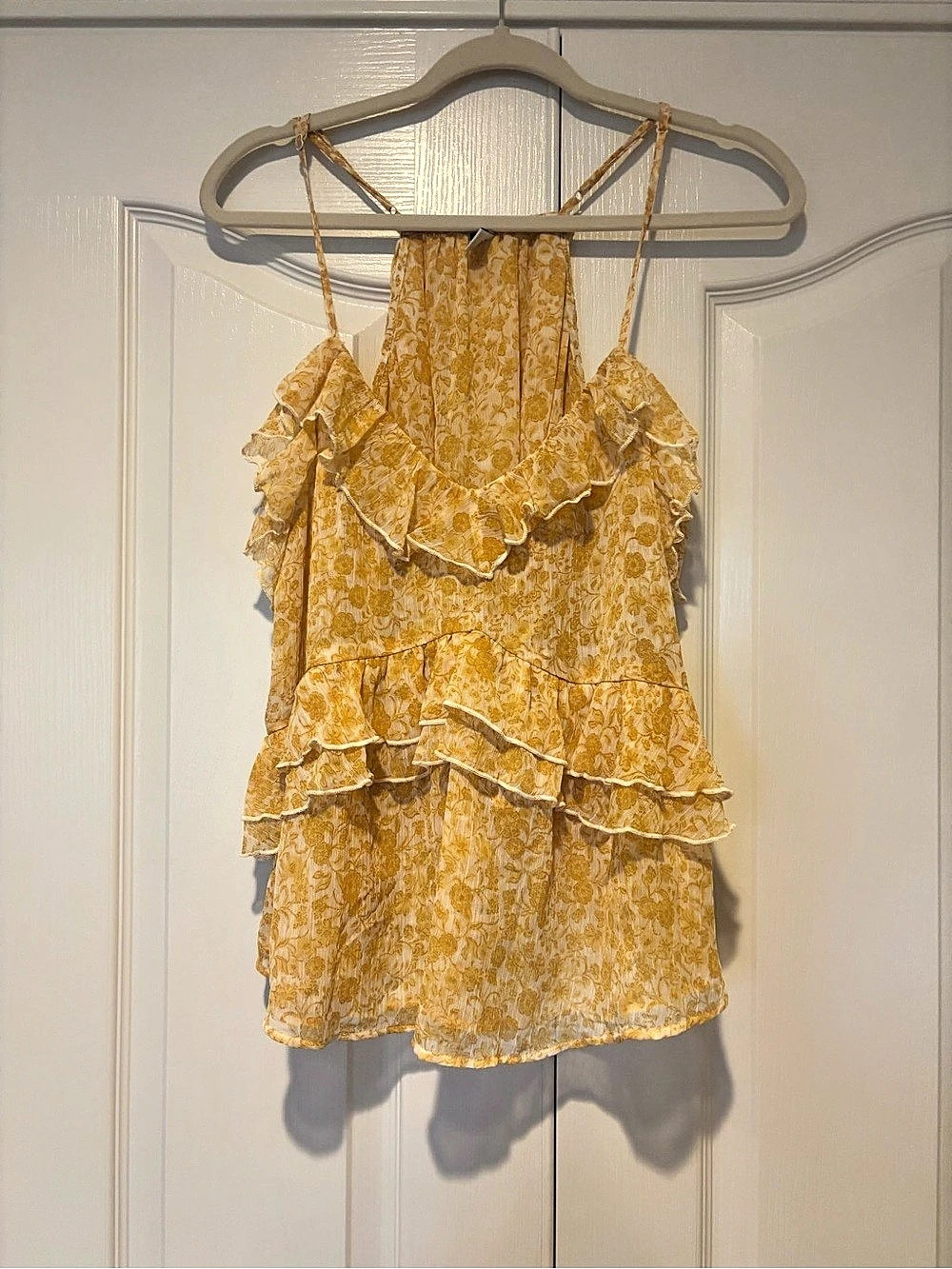 Old Navy Floral Ruffle Camisole in Yellow & White Size XL